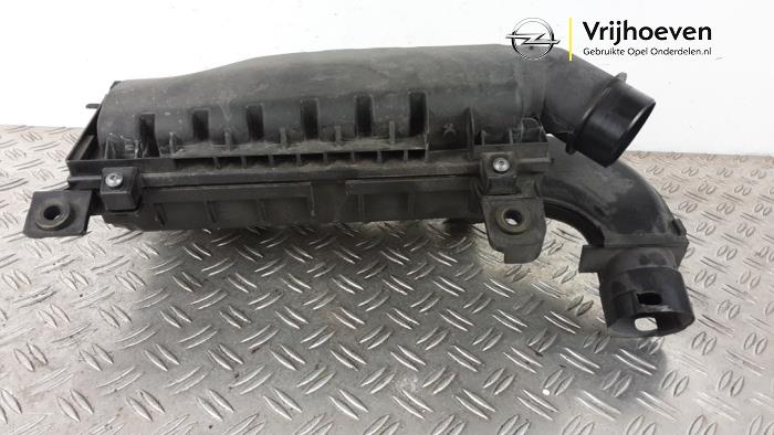 Begagnade Luftfilterhus Opel Mokka 1.2 Turbo 12V Pris € 24,94 Marginaltabell erbjuds av Autodemontage Vrijhoeven B.V.