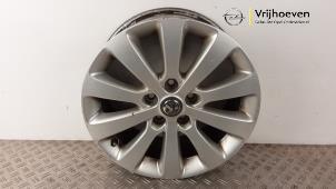 Używane Obrecz Opel Astra J Sports Tourer (PD8/PE8/PF8) 2.0 CDTI 16V 165 Cena € 60,00 Procedura marży oferowane przez Autodemontage Vrijhoeven B.V.