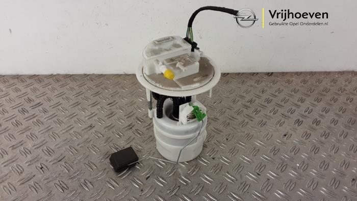 Gebrauchte Kraftstoffpumpe Elektrisch Opel Mokka 1.2 Turbo 12V Preis € 100,00 Margenregelung angeboten von Autodemontage Vrijhoeven B.V.