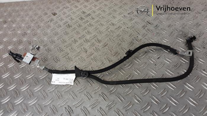 Begagnade Batterisensor Opel Crossland (X) 1.2 Turbo 12V Pris € 65,00 Marginaltabell erbjuds av Autodemontage Vrijhoeven B.V.