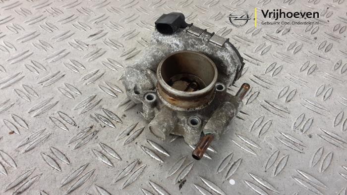 Gebrauchte Drosselklappengehäuse Opel Corsa D 1.4 16V Twinport Preis € 20,00 Margenregelung angeboten von Autodemontage Vrijhoeven B.V.