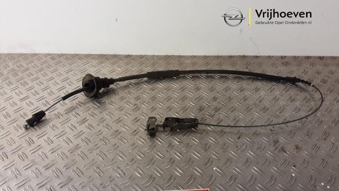 Usagé Câble frein à main Opel Vivaro 2.0 CDTI 122 Prix € 25,00 Règlement à la marge proposé par Autodemontage Vrijhoeven B.V.