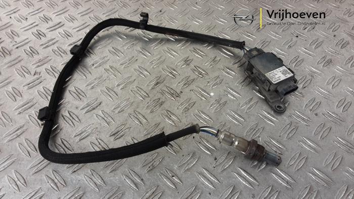 Begagnade NOx-sensor Opel Combo Cargo 1.5 CDTI 100 Pris € 50,00 Marginaltabell erbjuds av Autodemontage Vrijhoeven B.V.
