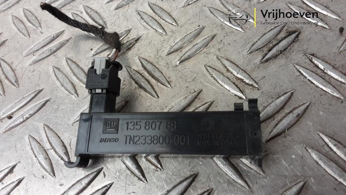 Używane Keyless Entry-Antena Opel Insignia Sports Tourer 1.6 CDTI 16V 136 Cena € 20,00 Procedura marży oferowane przez Autodemontage Vrijhoeven B.V.