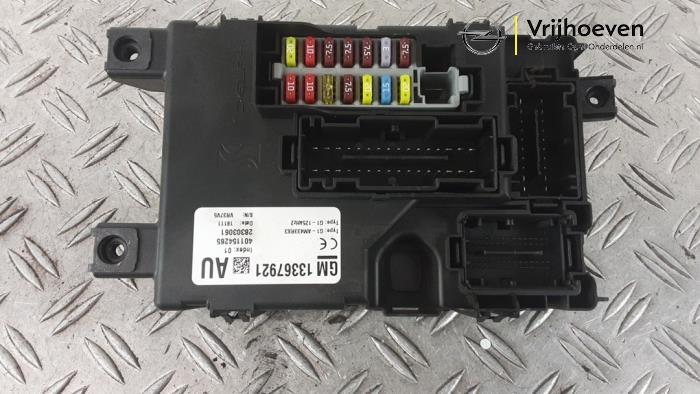 Gebrauchte Steuergerät Body Control Opel Corsa D 1.3 CDTi 16V ecoFLEX Preis € 100,00 Margenregelung angeboten von Autodemontage Vrijhoeven B.V.