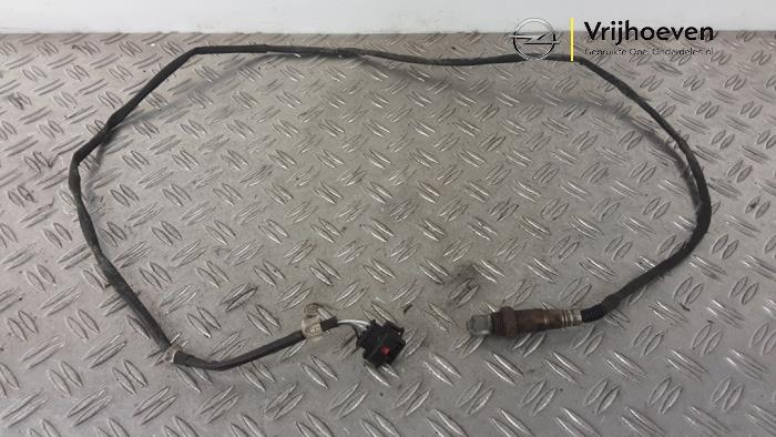 Używane Sonda lambda Opel Signum (F48) 2.2 direct 16V Cena € 30,00 Procedura marży oferowane przez Autodemontage Vrijhoeven B.V.