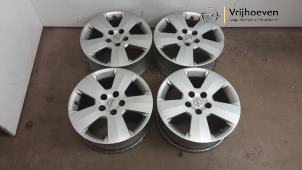 Usagé Kit jantes Opel Vectra C Caravan 2.2 DIG 16V Prix € 100,00 Règlement à la marge proposé par Autodemontage Vrijhoeven B.V.