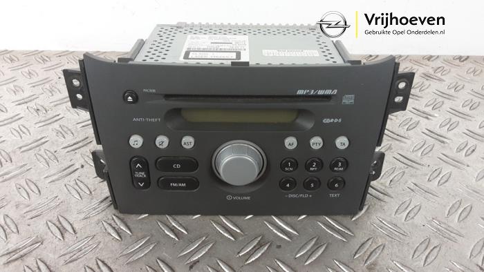 Używane Modul radiowy Opel Agila (B) 1.2 16V Cena € 40,00 Procedura marży oferowane przez Autodemontage Vrijhoeven B.V.