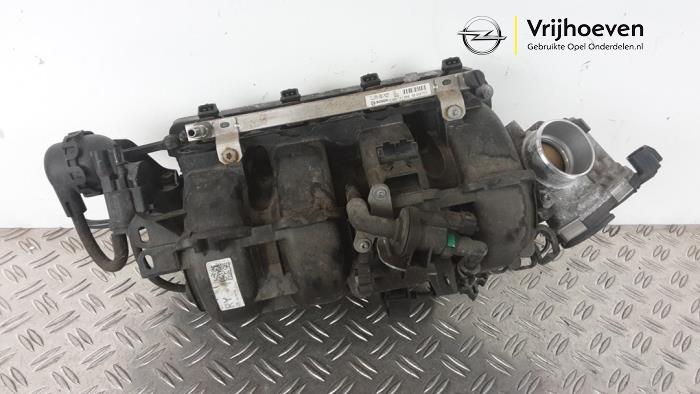 Używane Kolektor dolotowy Opel Meriva (B) 1.4 16V Ecotec Cena € 450,00 Procedura marży oferowane przez Autodemontage Vrijhoeven B.V.