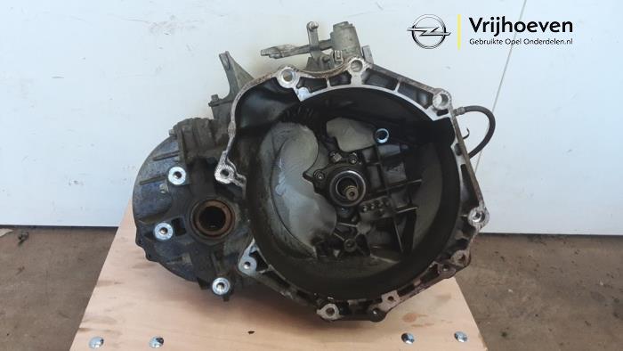 Gebrauchte Getriebe Opel Astra J Sports Tourer (PD8/PE8/PF8) 1.6 Turbo 16V Preis € 750,00 Margenregelung angeboten von Autodemontage Vrijhoeven B.V.