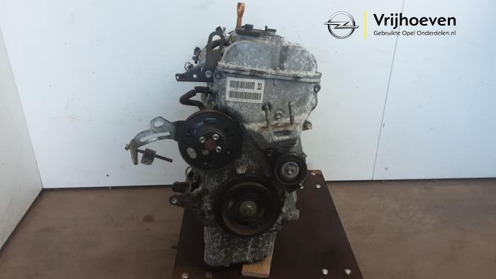 Engine from a Opel Agila (B) 1.2 16V 2010