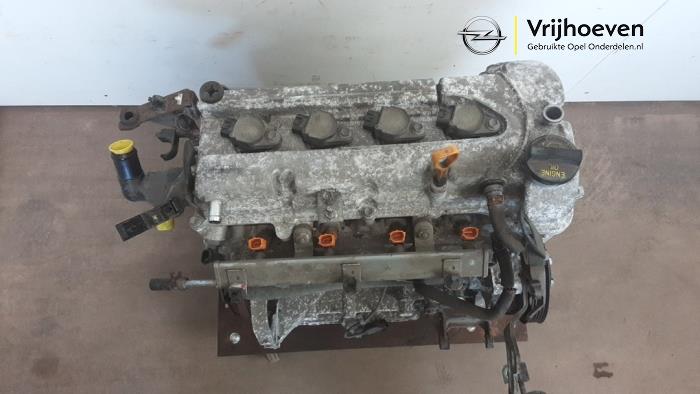 Engine from a Opel Agila (B) 1.2 16V 2010