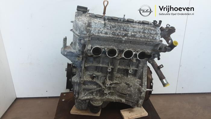 Engine from a Opel Agila (B) 1.2 16V 2010