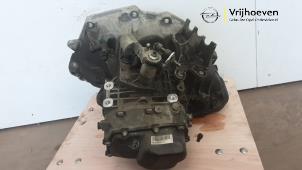 Getriebe van een Opel Astra K 1.0 Turbo 12V 2015