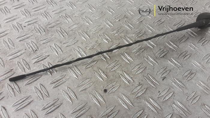 Używane Antena Opel Agila (B) 1.2 16V Cena € 25,00 Procedura marży oferowane przez Autodemontage Vrijhoeven B.V.