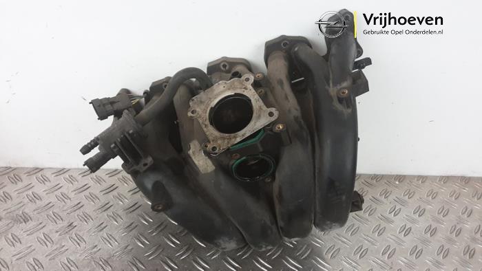 Gebrauchte Ansaugbrugge Opel Vectra C Caravan 2.2 DIG 16V Preis € 350,00 Margenregelung angeboten von Autodemontage Vrijhoeven B.V.