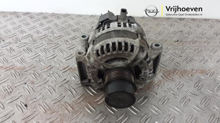 Begagnade Dynamo Opel Corsa E 1.3 CDTi 16V ecoFLEX Pris € 75,00 Marginaltabell erbjuds av Autodemontage Vrijhoeven B.V.