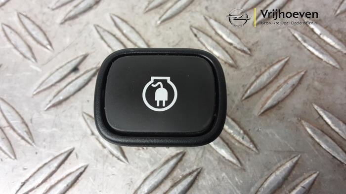 Używane Przelacznik (rózne) Opel Ampera 1.4 16V Cena € 25,00 Procedura marży oferowane przez Autodemontage Vrijhoeven B.V.