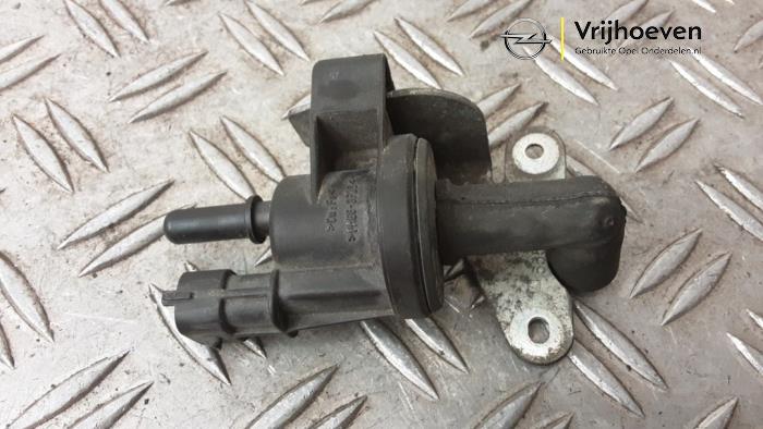 Gebrauchte Evap Ventil Opel Corsa E 1.2 16V Preis € 30,00 Margenregelung angeboten von Autodemontage Vrijhoeven B.V.