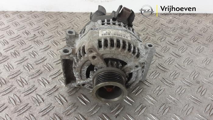 Usagé Dynamo Opel Zafira Tourer (P12) 1.6 CDTI 16V ecoFLEX 120 Prix € 30,00 Règlement à la marge proposé par Autodemontage Vrijhoeven B.V.