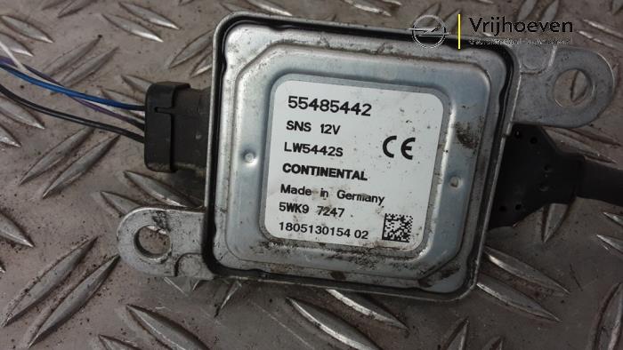 Nox Sensor van een Opel Zafira Tourer (P12) 1.6 CDTI 16V ecoFLEX 120 2016