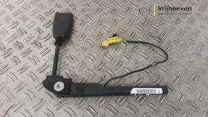 Begagnade Bältessträckare, höger Opel Zafira Tourer (P12) 2.0 CDTI 16V 165 Ecotec Pris € 125,00 Marginaltabell erbjuds av Autodemontage Vrijhoeven B.V.