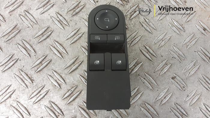 Usados Interruptor combinado de ventanillas Opel Zafira (M75) 1.8 16V Ecotec Precio € 50,00 Norma de margen ofrecido por Autodemontage Vrijhoeven B.V.