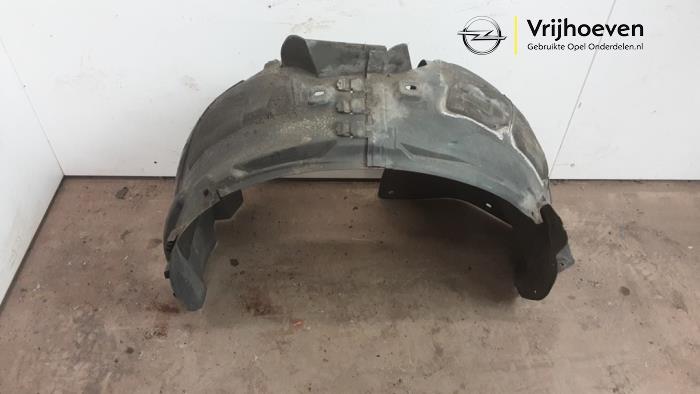 Używane Nadkole Opel Zafira Tourer (P12) 1.4 Turbo 16V EcoFLEX Cena € 20,00 Procedura marży oferowane przez Autodemontage Vrijhoeven B.V.