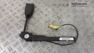 Begagnade Bältessträckare, höger Opel Zafira Tourer (P12) 1.4 Turbo 16V EcoFLEX Pris € 125,00 Marginaltabell erbjuds av Autodemontage Vrijhoeven B.V.