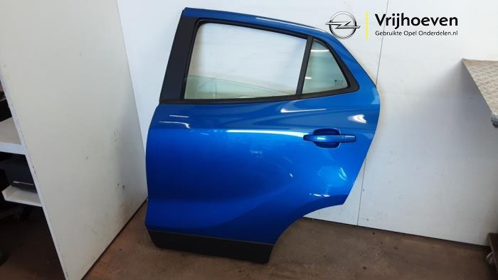 Rear door 4-door, left Opel Mokka/Mokka X 1.6 CDTI 16V 4x2 ZGQM