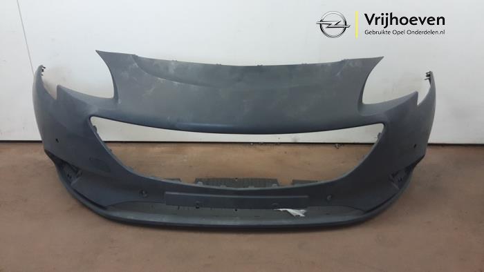 Pare-chocs avant d'un Opel Corsa E 1.2 16V 2017