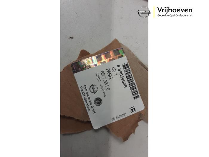 Pare-chocs avant d'un Opel Corsa E 1.2 16V 2017