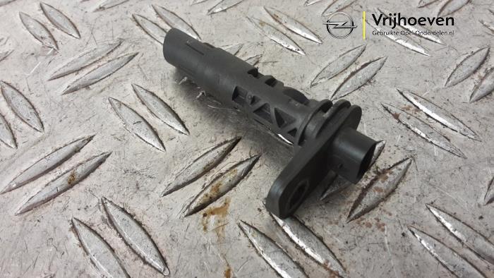Begagnade Vevaxelsensor Opel Astra K Sports Tourer 1.0 Turbo 12V Pris € 20,00 Marginaltabell erbjuds av Autodemontage Vrijhoeven B.V.