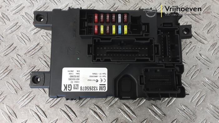 Gebrauchte Steuergerät Body Control Opel Corsa D 1.6i OPC 16V Turbo Preis € 60,00 Margenregelung angeboten von Autodemontage Vrijhoeven B.V.