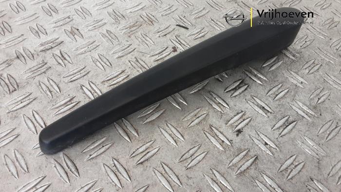 Rear wiper arm Opel Mokka/Mokka X 1.4 Turbo 16V 4x2 - 95915136 GM