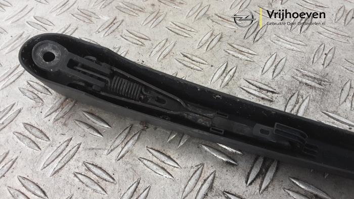 Rear wiper arm Opel Mokka/Mokka X 1.4 Turbo 16V 4x2 - 95915136 GM
