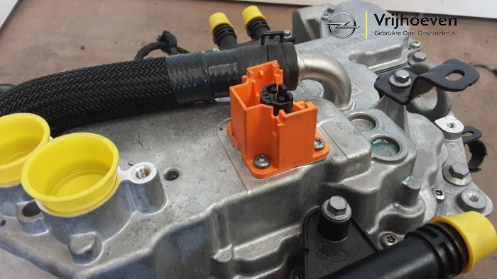 Motor van een Opel Corsa F (UB/UH/UP) Electric, Corsa-e 50kWh 2024