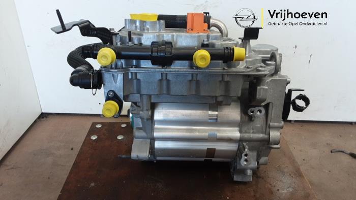 Motor van een Opel Corsa F (UB/UH/UP) Electric, Corsa-e 50kWh 2024