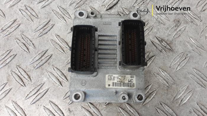 Used Engine management computer Opel Tigra Twin Top 1.4 16V Price € 100,00 Margin scheme offered by Autodemontage Vrijhoeven B.V.