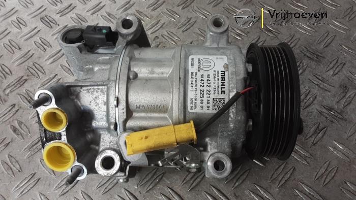Usagé Pompe clim Opel Astra L Sports Tourer (F4/FC/FN/FR) 1.2 Turbo 130 12V Prix € 225,00 Prix TTC proposé par Autodemontage Vrijhoeven B.V.