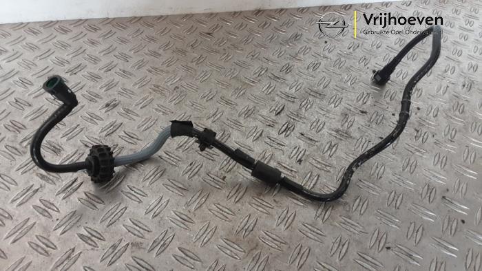 Usagé Conduit (divers) Opel Astra L Sports Tourer (F4/FC/FN/FR) 1.2 Turbo 130 12V Prix € 75,00 Prix TTC proposé par Autodemontage Vrijhoeven B.V.