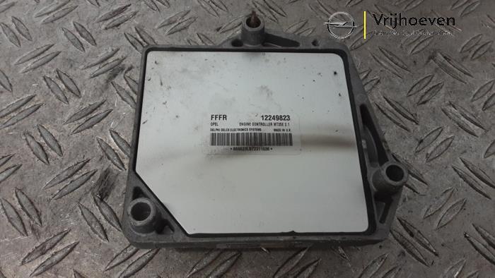 Used Engine management computer Opel Meriva (A) 1.6 16V Price € 400,00 Margin scheme offered by Autodemontage Vrijhoeven B.V.