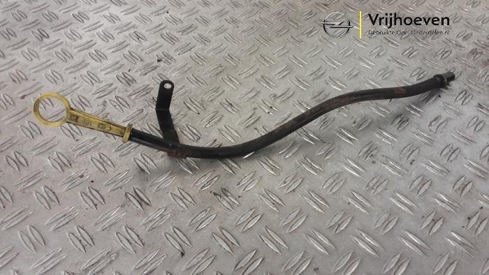 Gebrauchte Ölmessstab Opel Meriva (A) 1.6 16V Preis € 15,00 Margenregelung angeboten von Autodemontage Vrijhoeven B.V.