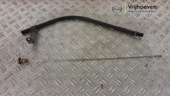 Ölmessstab van een Opel Astra H (L48) 1.8 16V 2007
