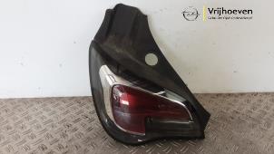 Usados Luz trasera izquierda Opel Adam 1.2 16V Precio € 75,00 Norma de margen ofrecido por Autodemontage Vrijhoeven B.V.