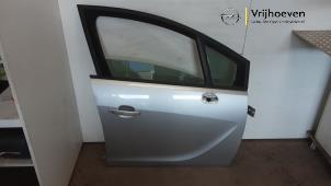 Begagnade Framdörr, 4-dörrars, höger Opel Meriva 1.4 16V Ecotec Pris € 75,00 Marginaltabell erbjuds av Autodemontage Vrijhoeven B.V.