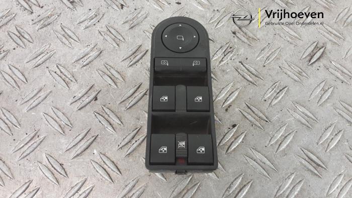 Usados Interruptor combinado de ventanillas Opel Astra H Twin Top (L67) 1.8 16V Precio € 50,00 Norma de margen ofrecido por Autodemontage Vrijhoeven B.V.