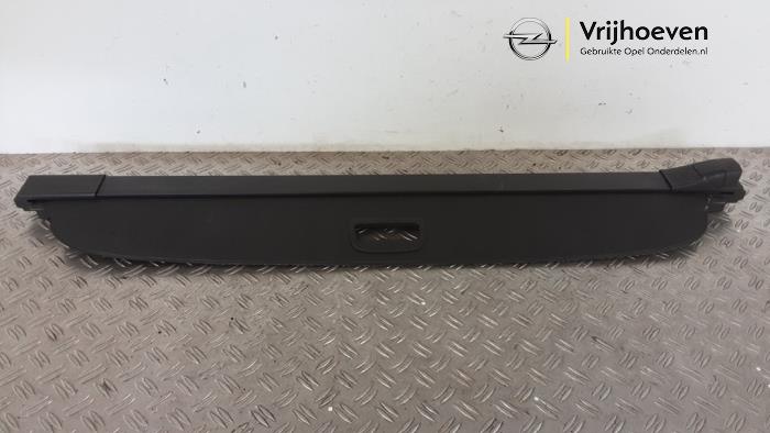 Bâche coffre à bagages d'un Opel Astra J Sports Tourer (PD8/PE8/PF8) 1.6 Turbo 16V 2012