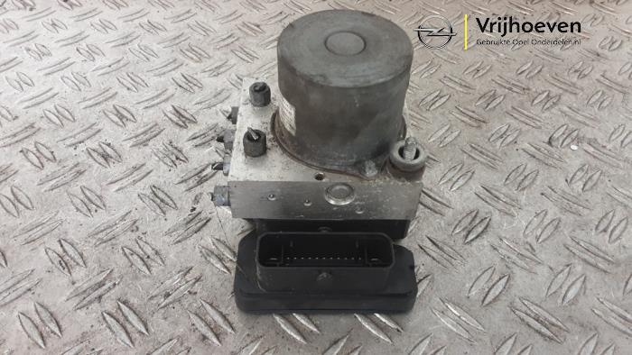 Used ABS pump Opel Crossland (X) 1.2 Turbo 12V Price € 150,00 Margin scheme offered by Autodemontage Vrijhoeven B.V.