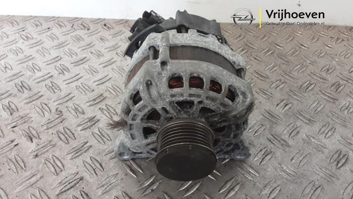 Usagé Dynamo Opel Crossland (X) 1.2 Turbo 12V Prix € 50,00 Règlement à la marge proposé par Autodemontage Vrijhoeven B.V.